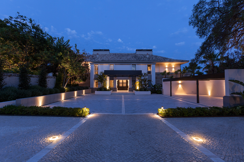 Villa B85