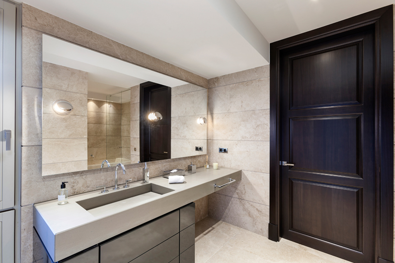 Villa B85