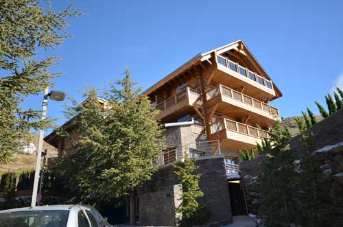 Nuevo Hotel Lodge